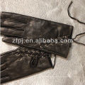 Women rivet leather band back glove